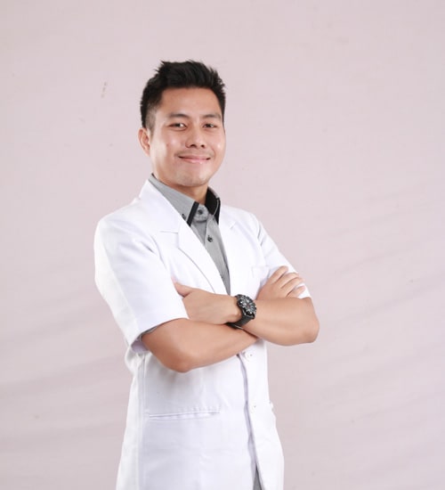 Dr. Michael Chen